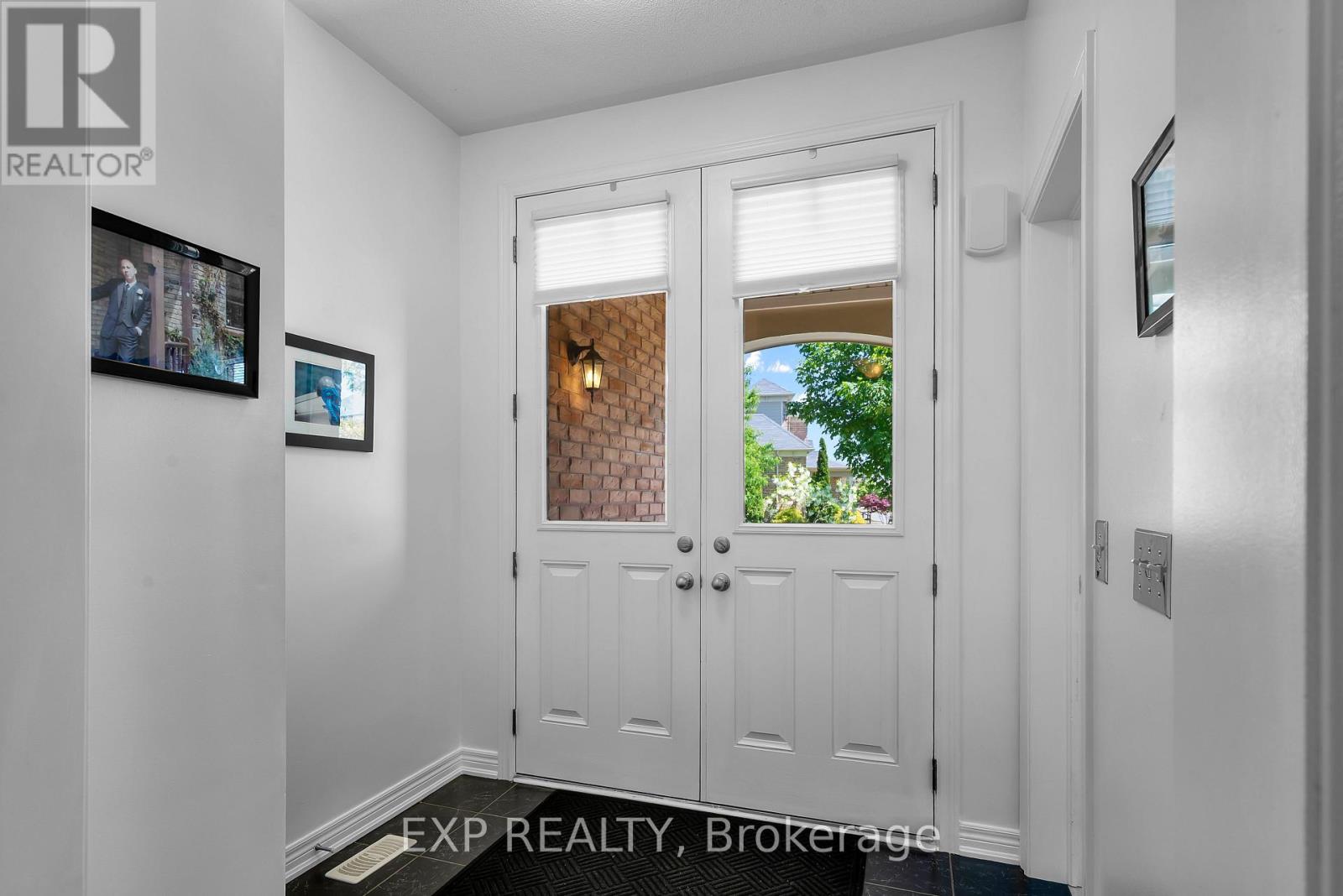 Residential in Niagara Falls (Lyons Creek) 5