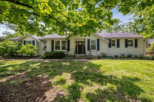 138 Carriage Dr, Nashville, TN, 37221-1810 | Card Image