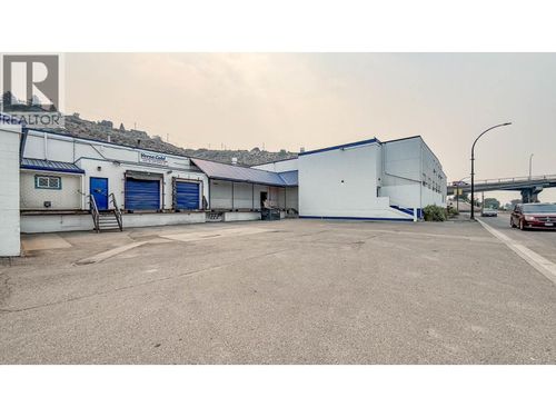 441 Victoria St W, Kamloops, BC, V2C1A6 | Card Image