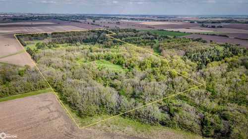 1000/1006 Irish Lane, Mount Vernon, IA, 52314 | Card Image