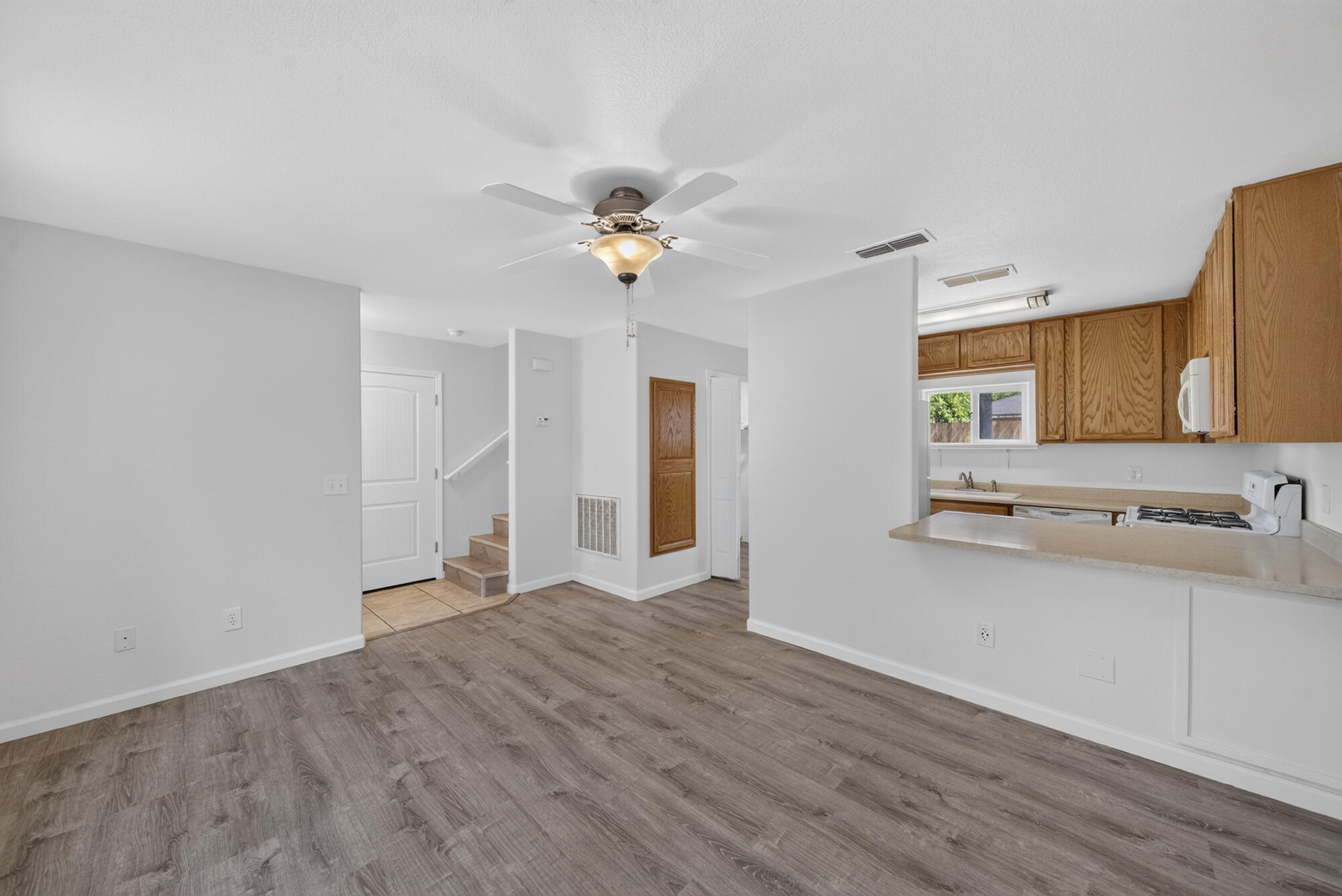 Residential in Shasta Lake 4