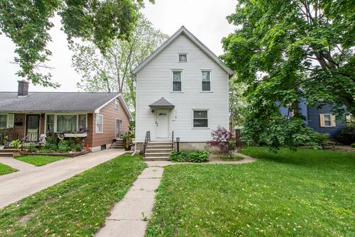 3011 Emmaus Ave, Zion, IL, 60099-3229 | Card Image