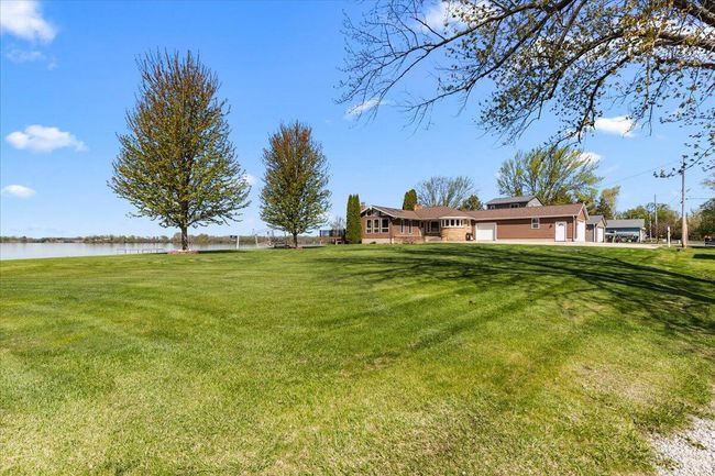N4621 Lake Drive, House other with 2 bedrooms, 1 bathrooms and null parking in HUSTISFORD WI | Image 5