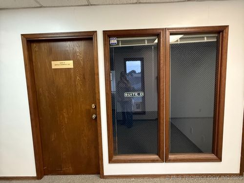 ste-d-8141 E 31st St, Tulsa, OK, 74145-1714 | Card Image