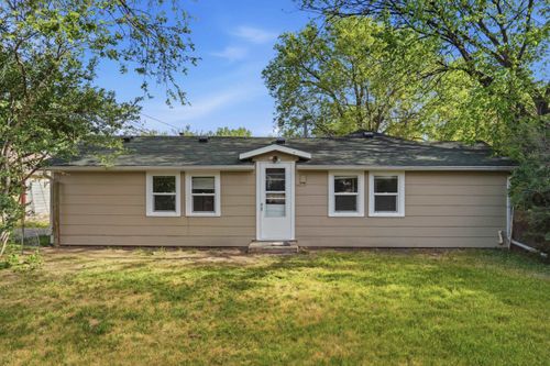 818A Kingsbury St, Belle Fourche, SD, 57717 | Card Image