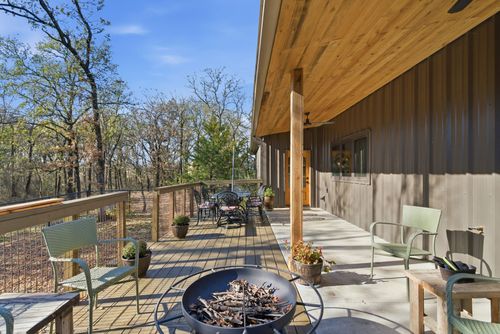 114 Bear Cat Ct, Alvord, TX, 76225-1530 | Card Image