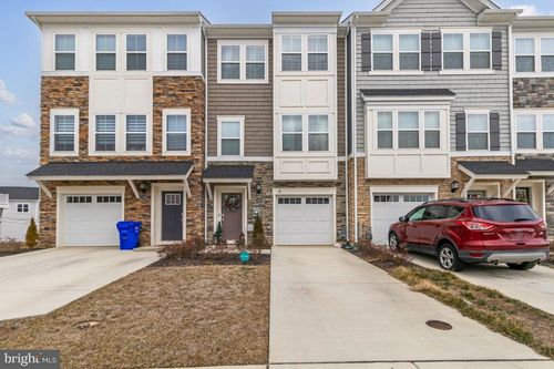 10939 Drummond Pl, WHITE PLAINS, MD, 20695-4304 | Card Image