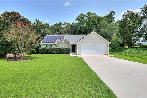 1439 Princeton Dr, Statham, GA, 30666-2043 | Card Image