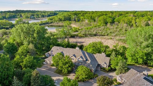 5427 Butternut Cir, Minnetonka, MN, 55343-4328 | Card Image