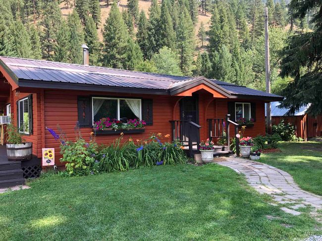 3127 Highway 93 N, House other with 2 bedrooms, 1 bathrooms and 2 parking in Gibbonsville ID | Image 43