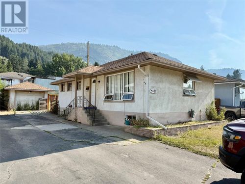 3141 Highway Drive, Trail, BC, V1R2T4 | Card Image