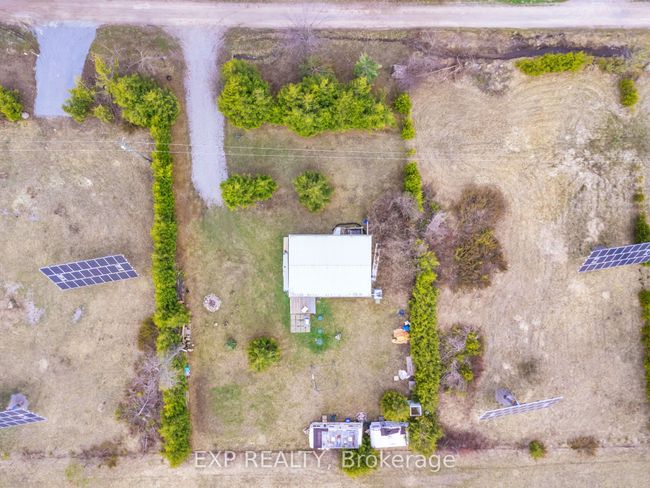 70 Red Cap Beach Rd, Home with 2 bedrooms, 1 bathrooms and 5 parking in Kirkfield ON | Image 17