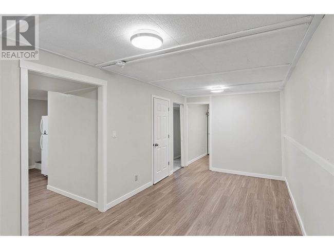 416 Waddington Dr, Home with 4 bedrooms, 2 bathrooms and null parking in Kamloops BC | Image 19