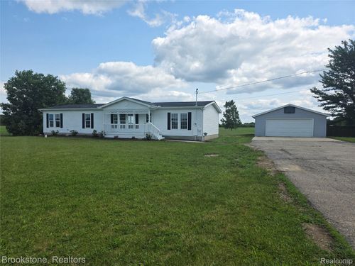 4064 E Wilson Rd, Clio, MI, 48420-9711 | Card Image