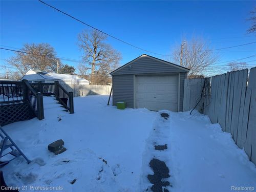 4815 Mildred St, Wayne, MI, 48184-2601 | Card Image