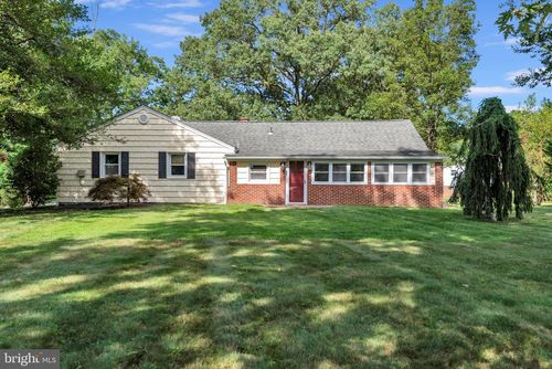 285 Poplar Rd, MILLERSVILLE, MD, 21108-1253 | Card Image