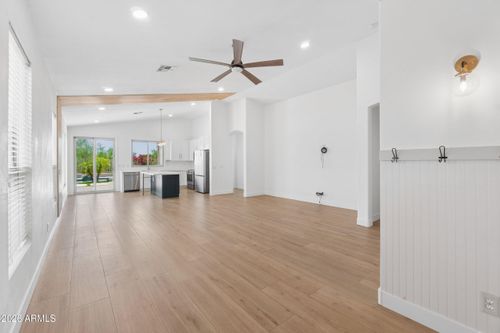 4349 E Smokehouse Trl, Cave Creek, AZ, 85331-5025 | Card Image