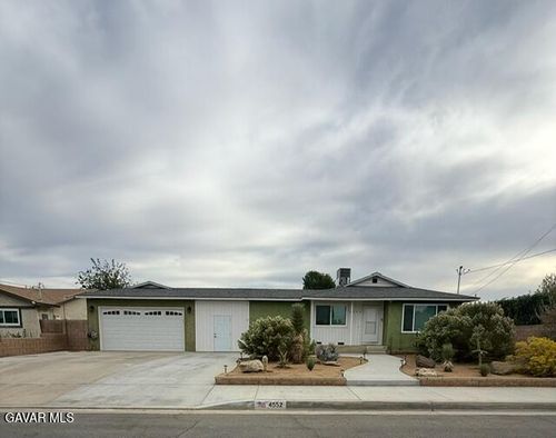 4552 W Avenue L12, Quartz Hill, CA, 93536-3526 | Card Image