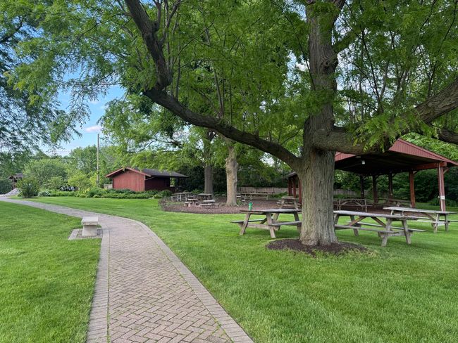 714 80 Th St, House other with 4 bedrooms, 2 bathrooms and 4 parking in Downers Grove IL | Image 40