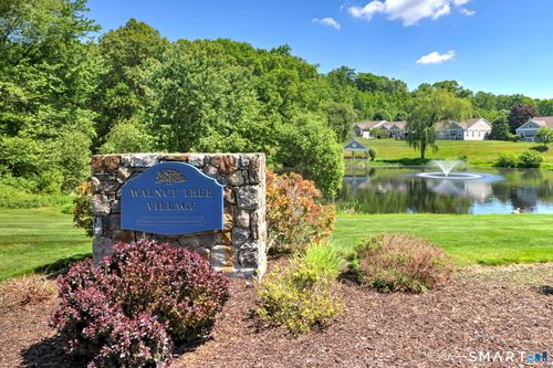 65-65 Elizabeth Cir, Sandy Hook, CT, 06482-1091 | Card Image