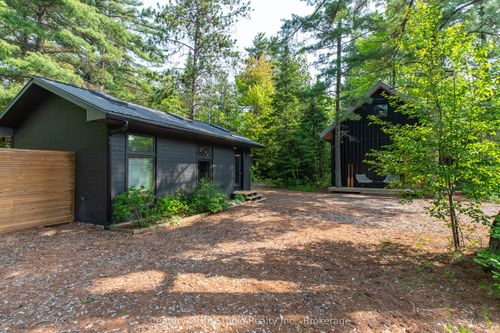 204 Ogimah Rd, South Bruce Peninsula, ON, N0H2T0 | Card Image
