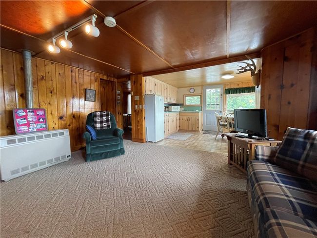 Living Room | Image 14