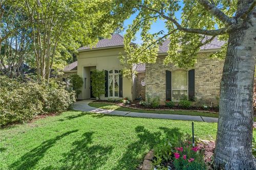 3008 Willow Ln, Madisonville, LA, 70447-9124 | Card Image