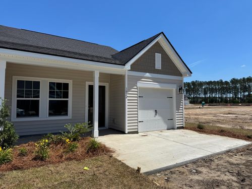 1052 Dusk Drive, Summerville, SC, 29486 | Card Image