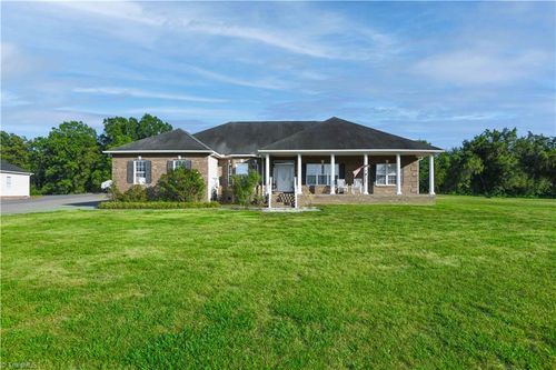 2946 Us Highway 158, Mocksville, NC, 27028-4373 | Card Image