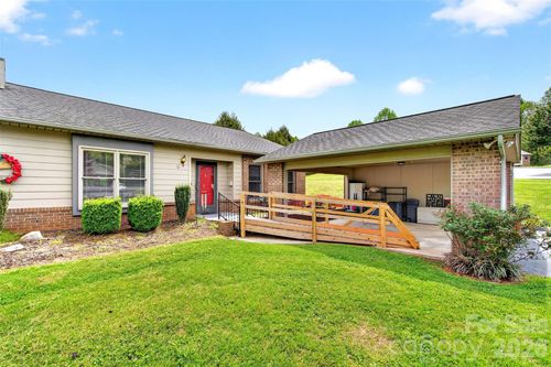 apt-12-54 Deer Run Dr, Marion, NC, 28752-3164 | Card Image