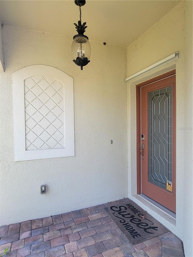 Front Entry | Image 11