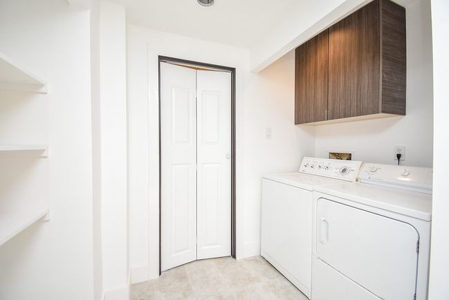 UNIT-1106 - 49 Briar Hollow Ln, Condo with 2 bedrooms, 2 bathrooms and 2 parking in Houston TX | Image 20