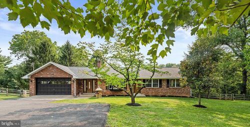 11334 Waples Mill Rd, OAKTON, VA, 22124-2003 | Card Image