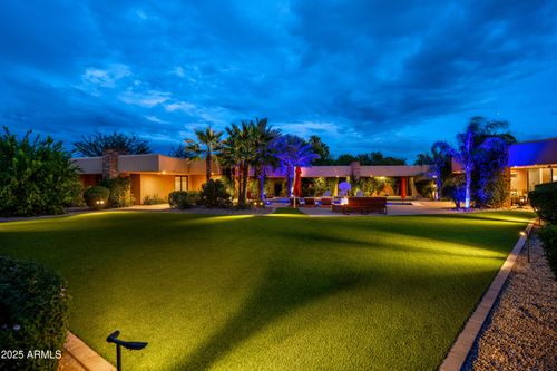 8116 E Vista Bonita Dr, Scottsdale, AZ, 85255-4281 | Card Image