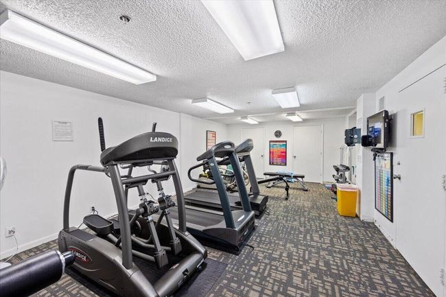 APT-402 - 4505 S Ocean Blvd, Condo with 2 bedrooms, 2 bathrooms and null parking in Highland Beach FL | Image 23