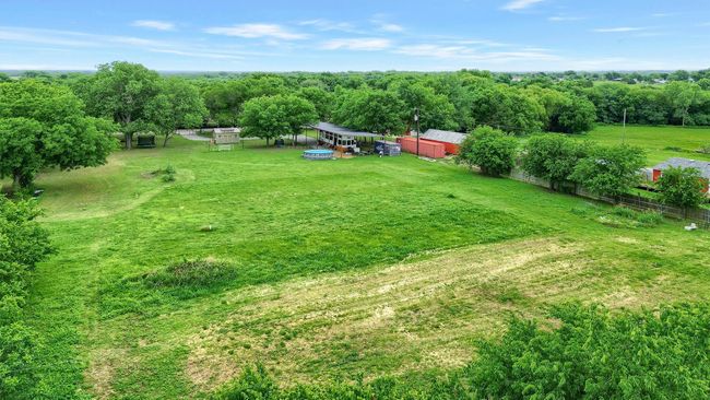 View of yard | Image 15