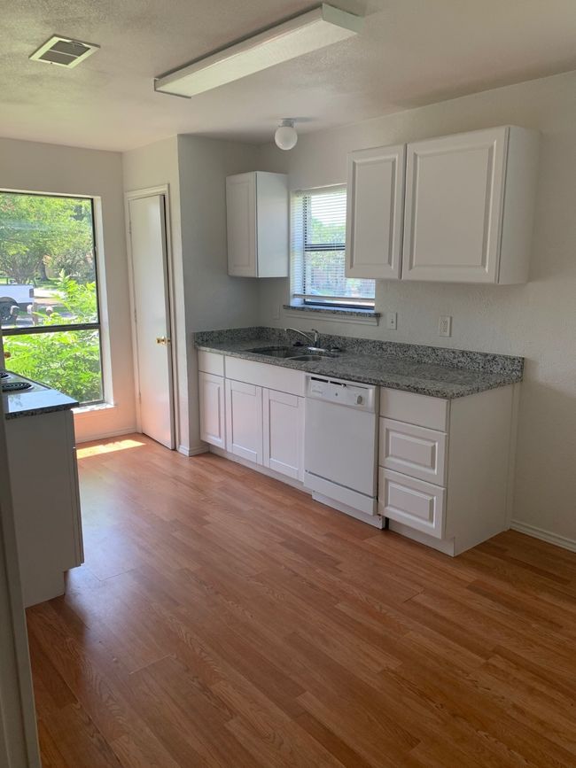 302 Willow Way, House other with 3 bedrooms, 2 bathrooms and null parking in Wylie TX | Image 8