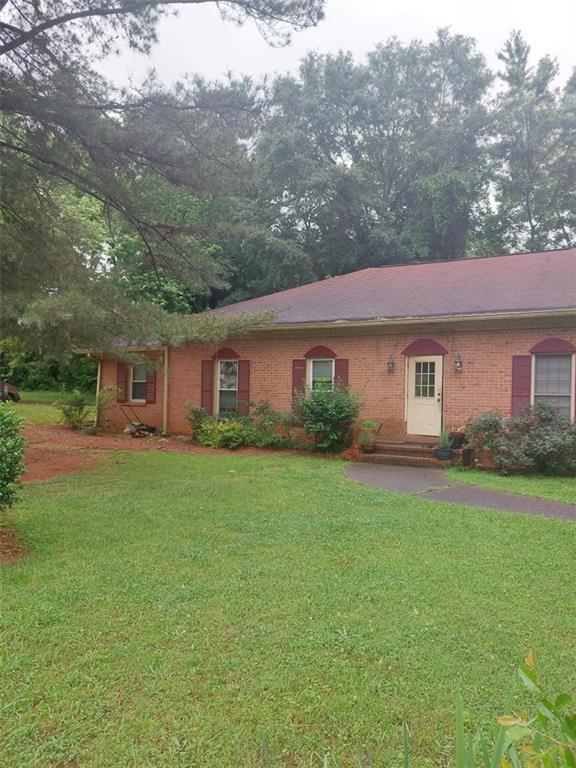 Grimes Pl, Roswell, GA 30075