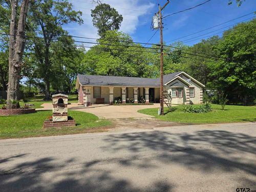 1561 Montgomery Gdns, Tyler, TX, 75708-6419 | Card Image