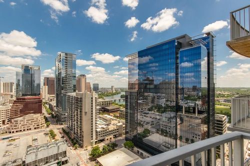 2305-360 Nueces St, Austin, TX, 78701-4268 | Card Image