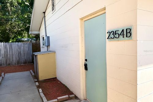 b-2354 11th St S, St Petersburg, FL, 33705-2958 | Card Image