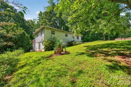 314 22nd Street Ct Se, Hickory, NC, 28602-1463 | Card Image