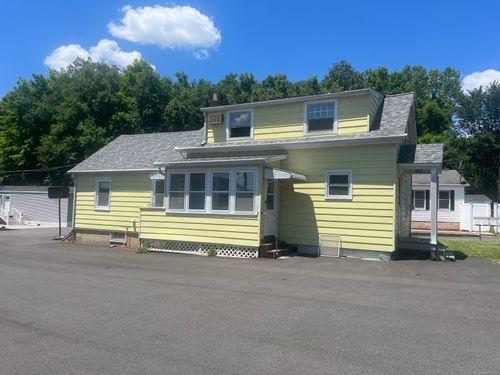 1402 Waterbury Rd, Thomaston, CT, 06787-2000 | Card Image