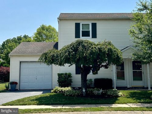 6 Natalie Ln, CLEONA, PA, 17042-3233 | Card Image