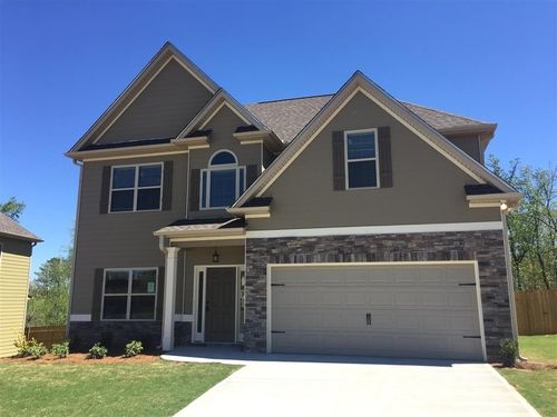 105 Village Park Dr, Newnan, GA, 30265-6257 | Card Image