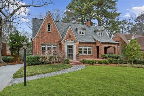 1686 Johnson Rd Ne, Atlanta, GA, 30306-3154 | Card Image