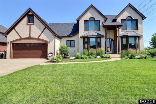 2534 Park Place Dr, Fremont, NE, 68025-3700 | Card Image