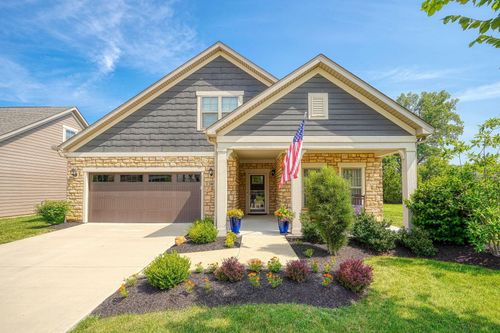 240 Parkgate Ct, Delaware, OH, 43015-7717 | Card Image