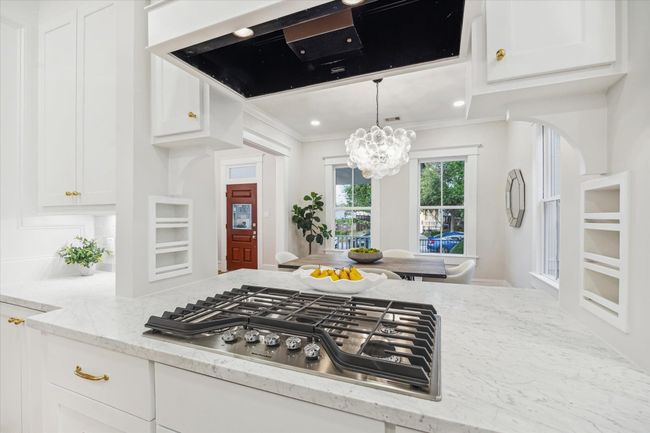 1343 Allston St, House other with 4 bedrooms, 4 bathrooms and 2 parking in Houston TX | Image 18