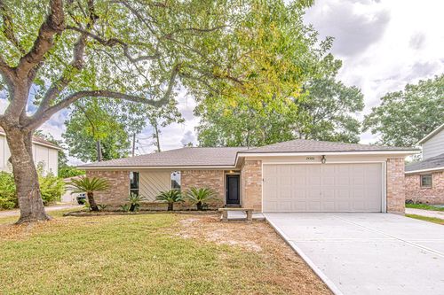 24306 Spring Mill Ln, Spring, TX, 77373-5852 | Card Image